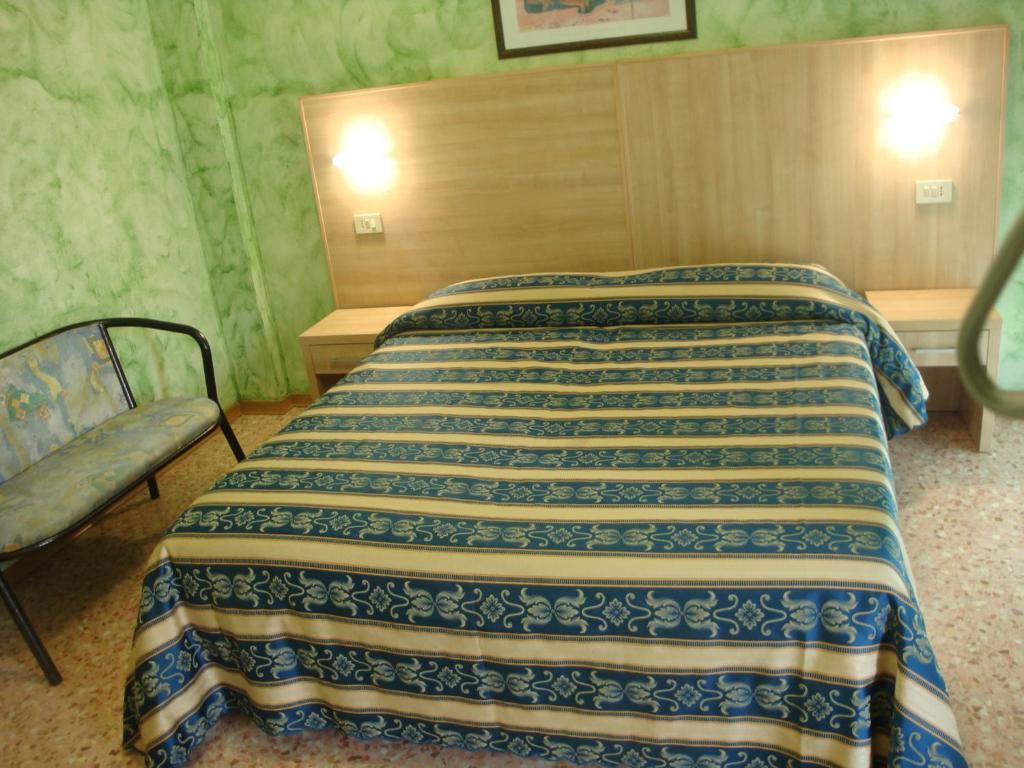 Hotel Bahamas Lido Di Savio Cameră foto
