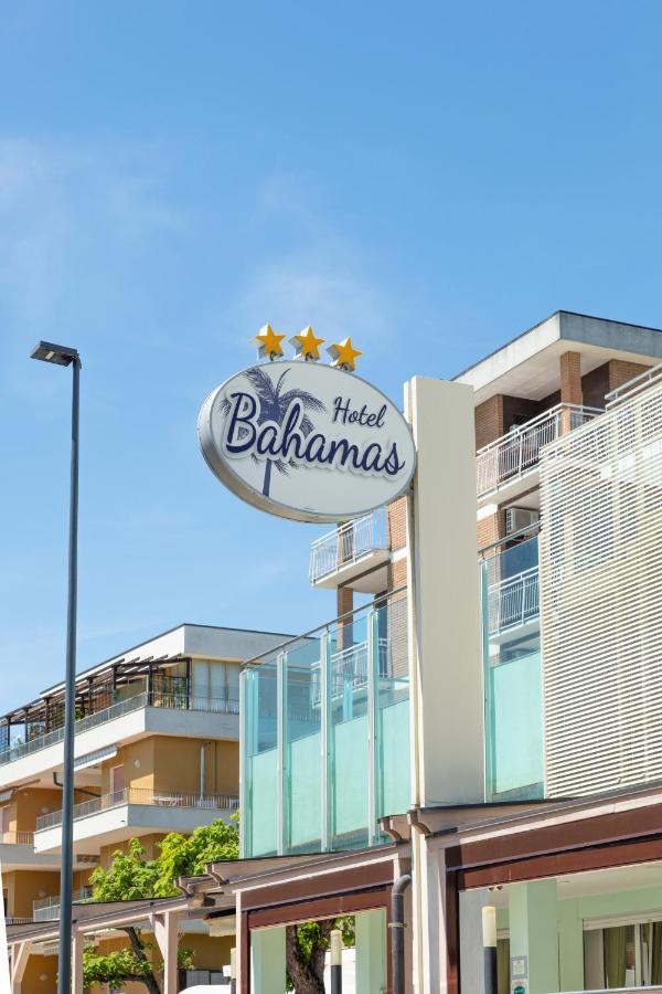 Hotel Bahamas Lido Di Savio Exterior foto